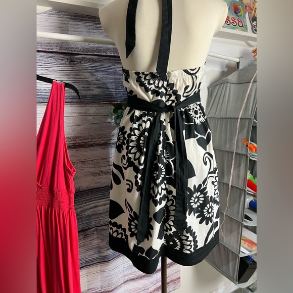 Hawaiian halter top Women’s Speechless Brand Halter Dress - Picture 2 of 5